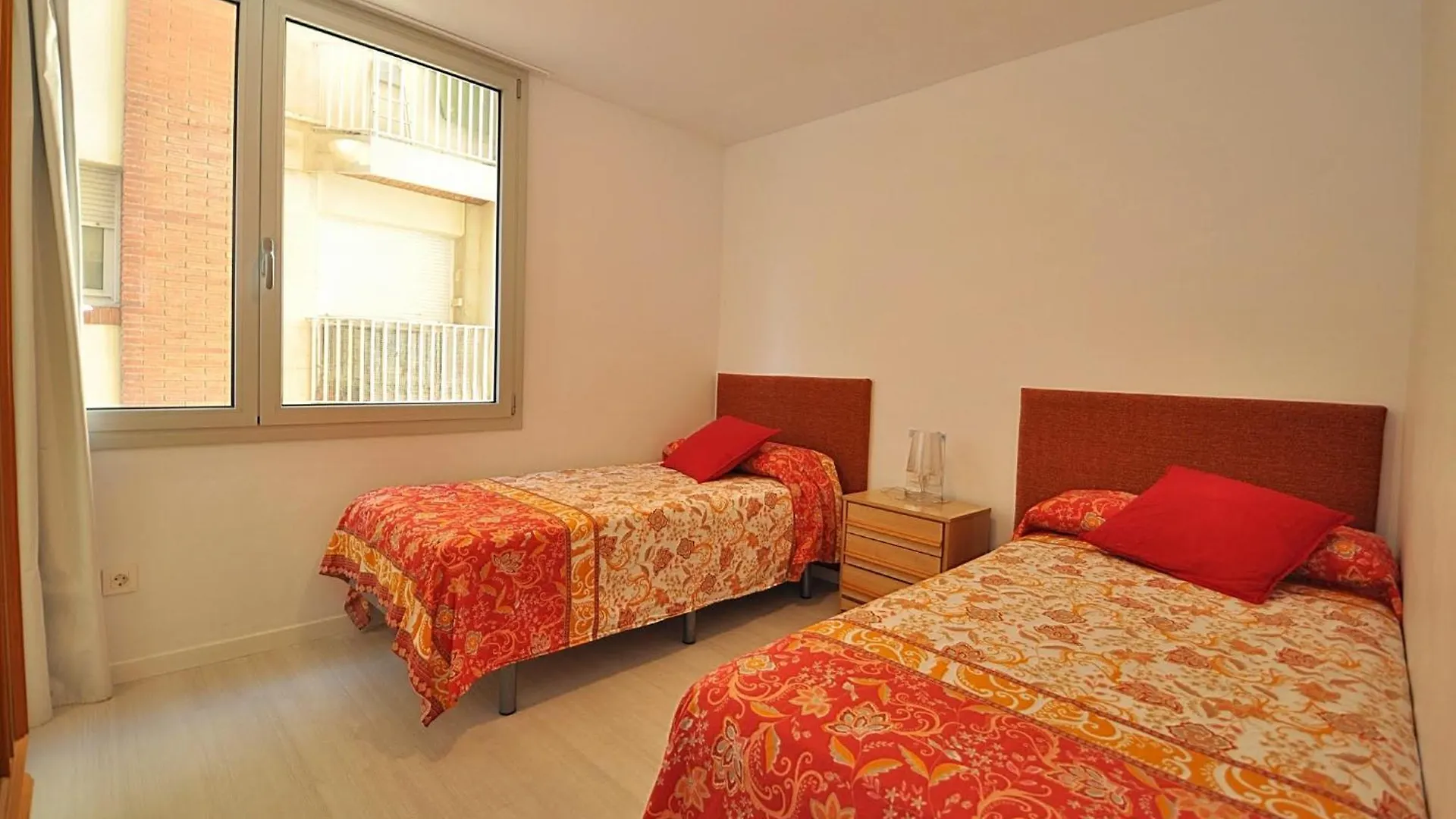Apartment Seese Go2Lloret Lloret de Mar 0*,  Espanha